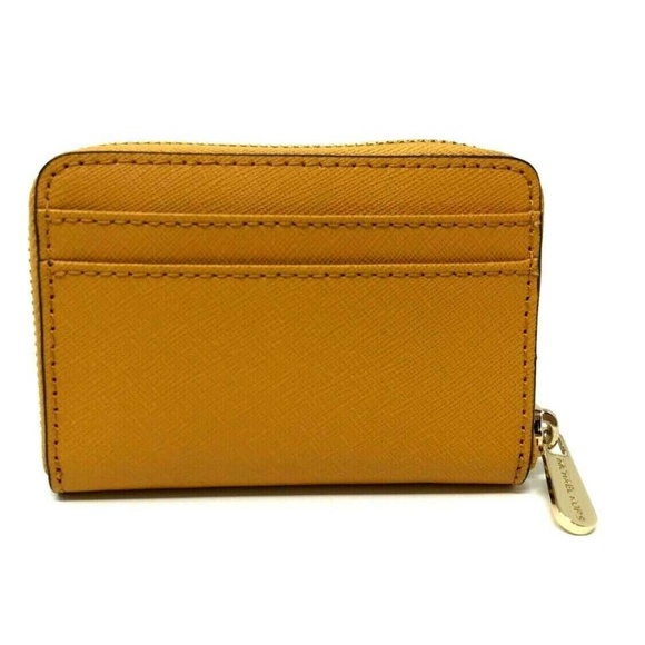 Michael Kors Jet Set Travel Zip Around Wallet - Picture 2 of 5